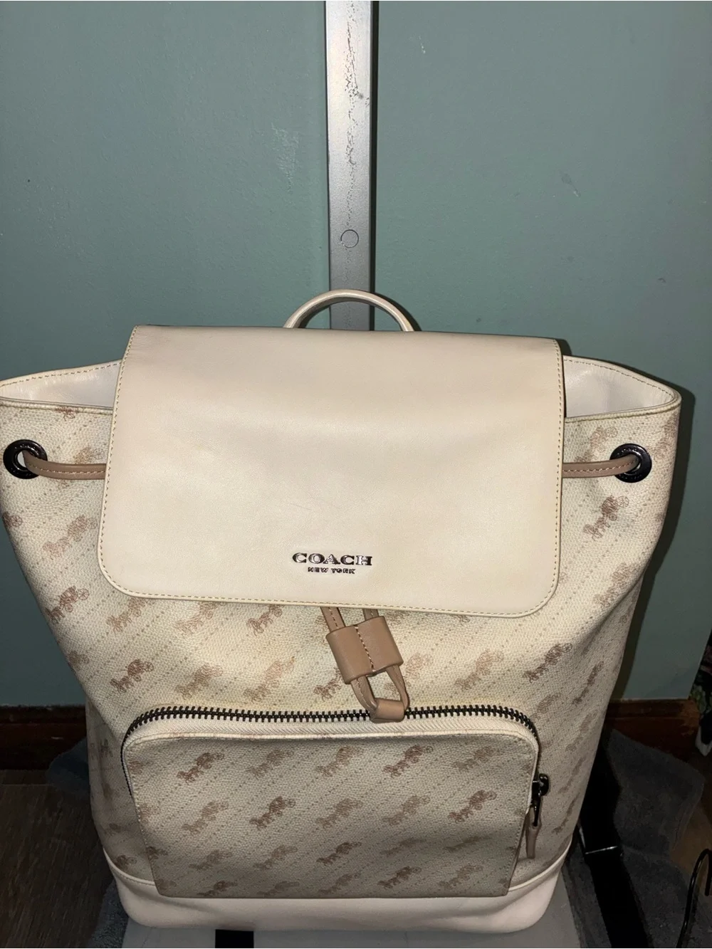 Coach Cream Signature Drawstring Backpack c4135